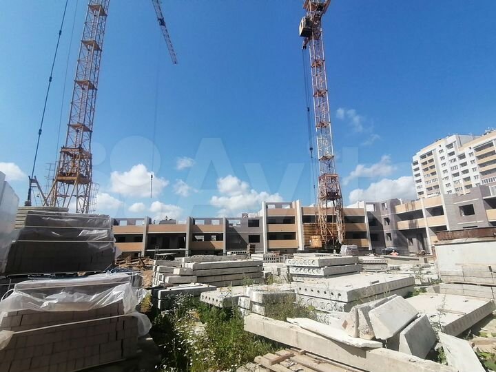 3-к. квартира, 96,8 м², 2/14 эт.