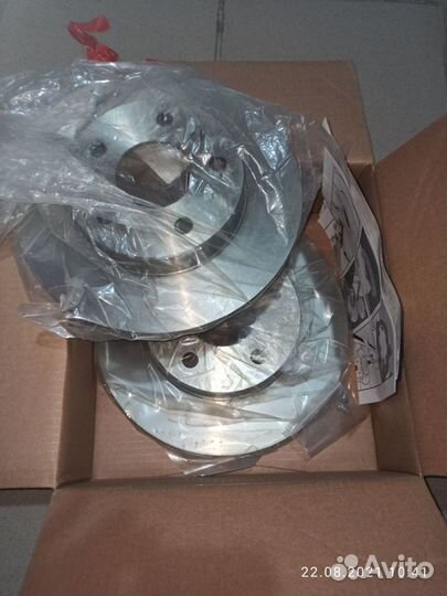 Диски тормозные задние Астра Н, Зафира Б. Новые