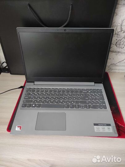 Ноутбук lenovo
