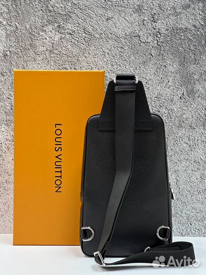 Louis Vuitton Avenue sling сумка