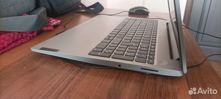 Ноутбук lenovo