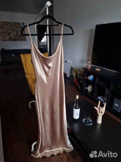 Золотое платье