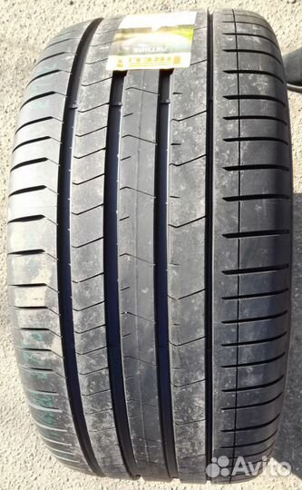 Pirelli P Zero Sports CAR 275/40 R21 107Y