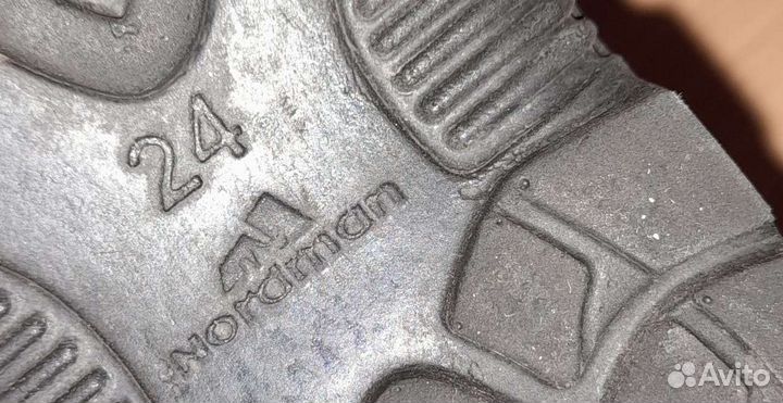 Ботинки нордман оригинал 24р