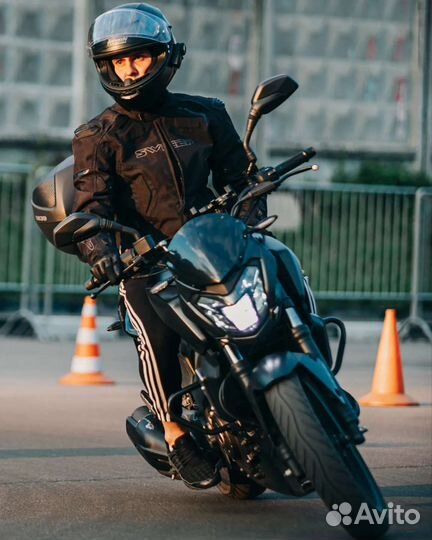 Bajaj Dominar D400