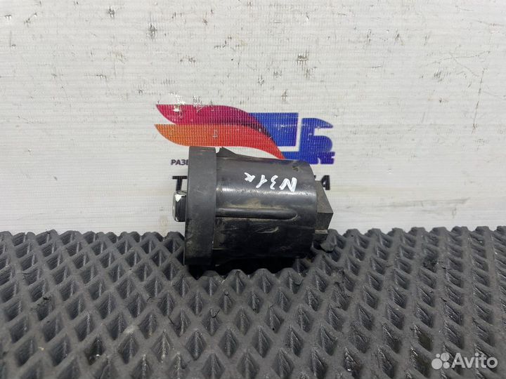 81255056877 Переключатель света фар