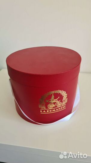 Подарочные коробки новые