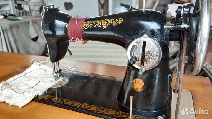 Швейная машинка,ножная