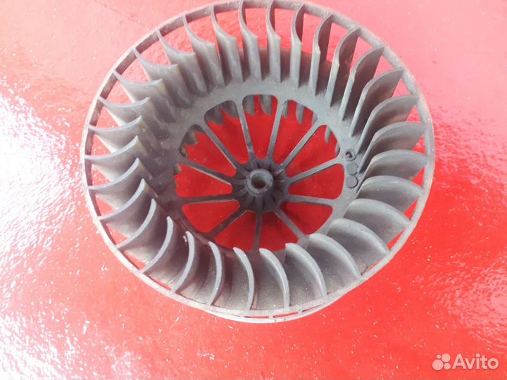 Бмв 3 Е36 крыльчатка мотора печки