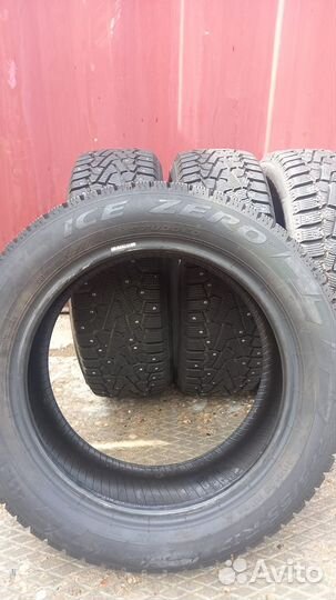 Pirelli Ice Zero 225/55 R17 101T