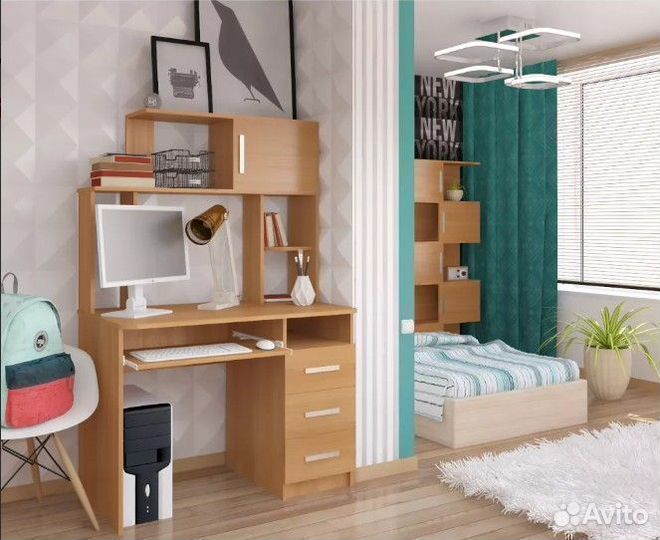 Компьютерный стол с надстройкой