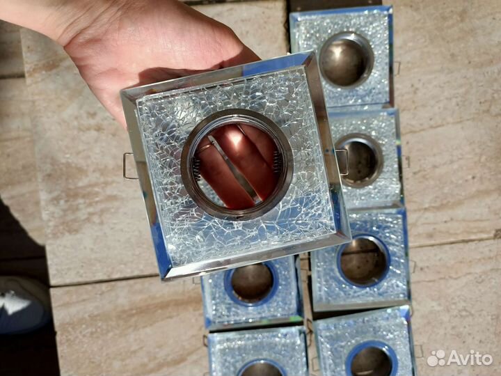 Светильник встраиваемый