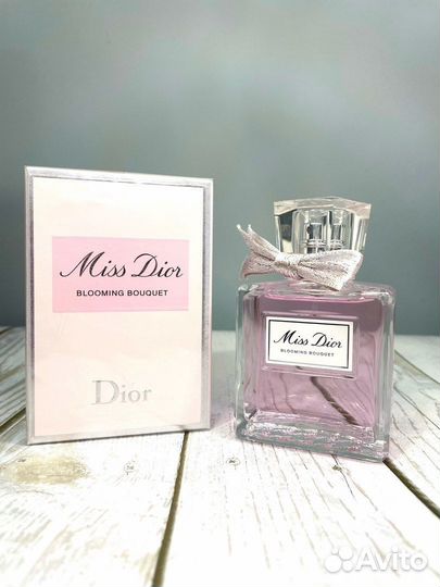 Miss Dior Blooming Bouquet женский аромат 100мл