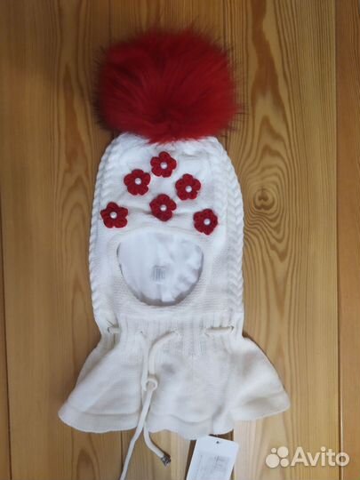 Шапка шлем для девочки 48(новая)
