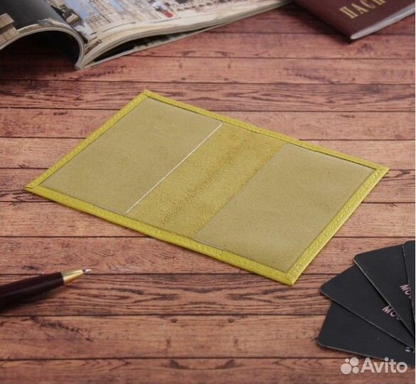 Обложка для пенсионного кожа жёлтый Россия