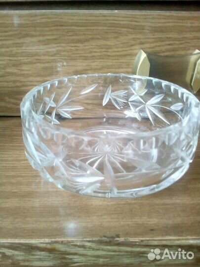 Ваза хрустальная