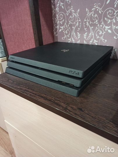 Sony playstation 4 PS4 pro 1tb с играми