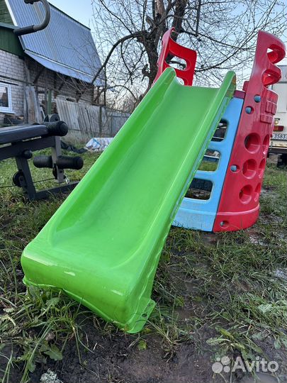 Детская горка с домиком
