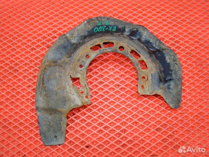 Пыльник тормозного диска правый Lexus rх 300