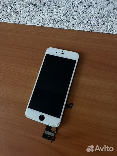 Дисплей на iPhone 7 б/у