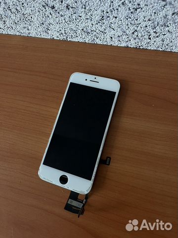 Дисплей на iPhone 7 б/у