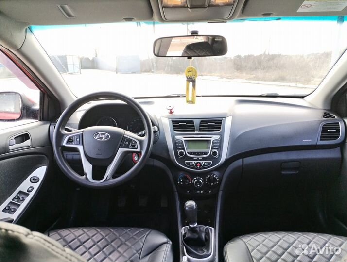 Hyundai Solaris 1.4 МТ, 2011, 133 000 км