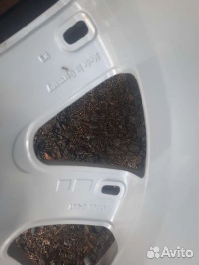 Два новых оригинал.диска на Ренж Ровер R19