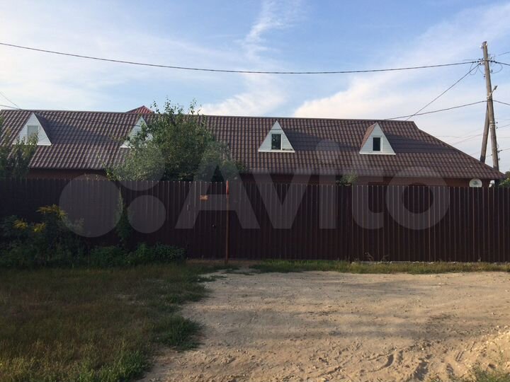 Дом 240 м² на участке 6 сот.