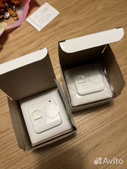 Терморегулятор механический белый