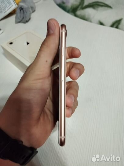 iPhone 8, 256 ГБ