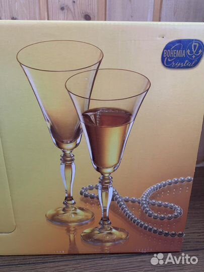 Бокалы под шампанское или вино новые Богемия