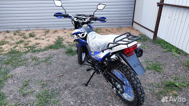 Racer Panther 300