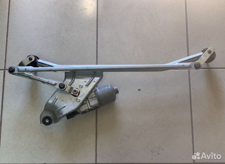 Трапеция стеклоочистителя Logan ор-л 8200619512