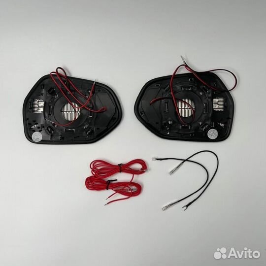 Полотна зеркал Toyota Crown 220 U1636