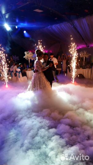 Стопроцентно реальный тяжелый дым на танец молодых