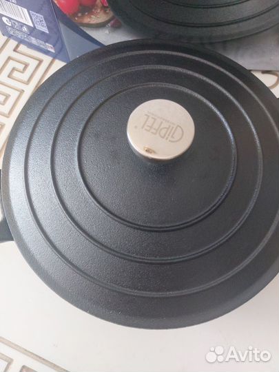 Сковородка wok чугунная Gipfel