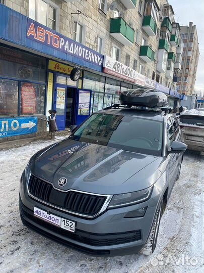 Бокс на крышу Broomer Venture L (430л.) крабы