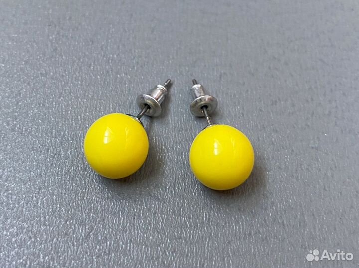 Серьги разные