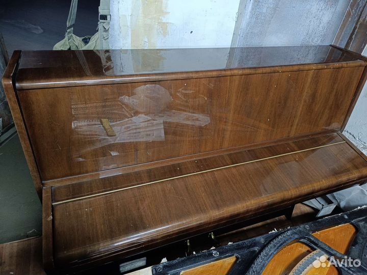 Пианино Реслер