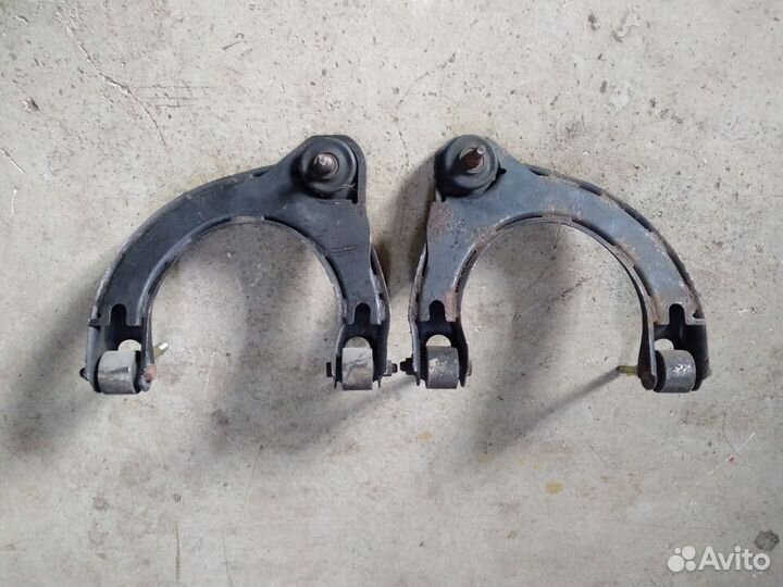 Верхний рычаг Mitsubishi Galant, Legnum 96 - 03 г