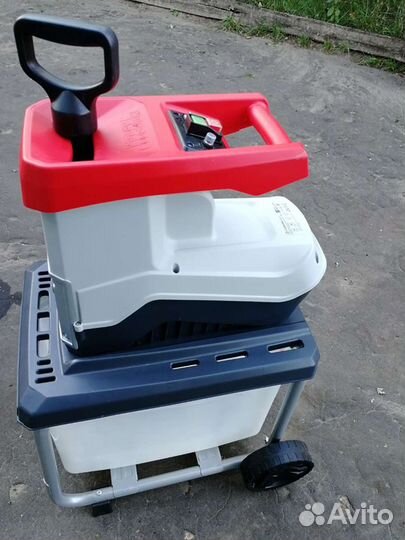 Новый Измельчитель веток электрический 2800Вт