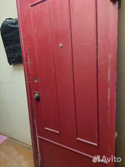 Дверь входная металлическая