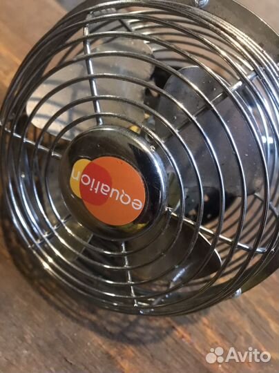 Мини вентилятор