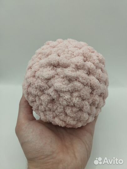 Плюшевый мячик с погремушкой, 18 см