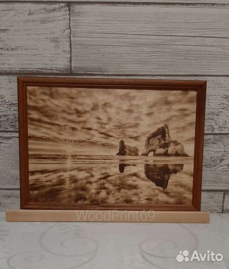 Портрет по фото выжженный на дереве