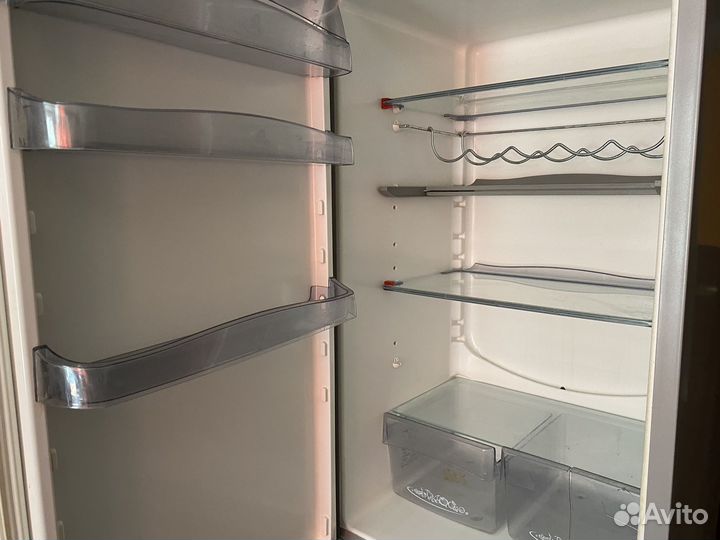 Холодильник на запчасти