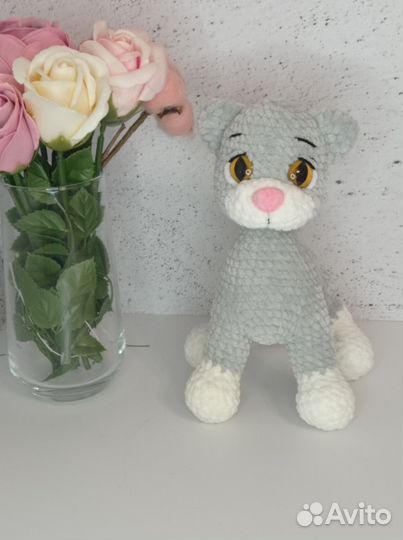 Вязаный плюшевый котёнок, ручная работа