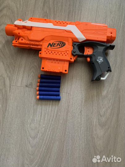Бластер nerf