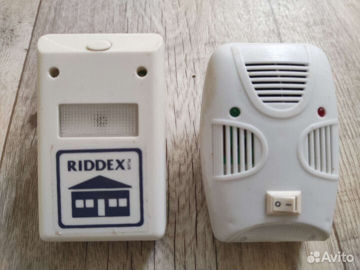 Ультразвуковой отпугиватель грызунов и насекомых