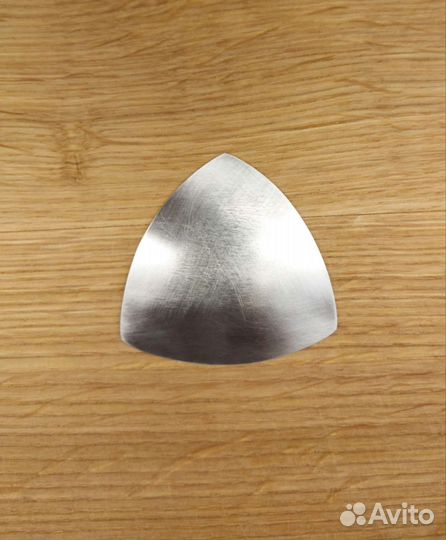 Цикля столярная (треугольник Рёло)